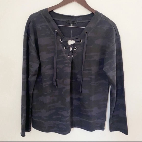 Sanctuary Blue Camo Lightweight Sweatshirt Lace up Neck Pullover Size Small New - Picture 1 of 8